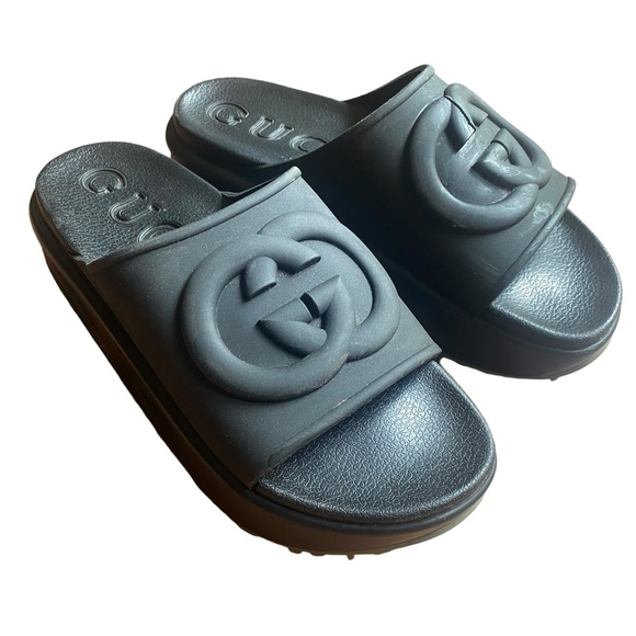Gucci Shoes - GUCCI| Black Platform Slides | Women’s size 7
